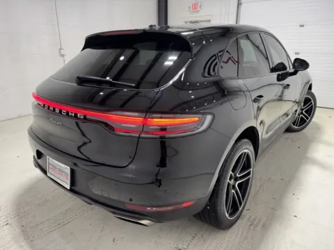 More photos of 2021 Porsche Macan at Fishers Imports - North East, IN