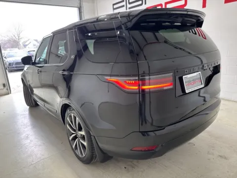 More photos of 2022 Land Rover Discovery S R-Dynamic at Fishers Imports - North East, IN