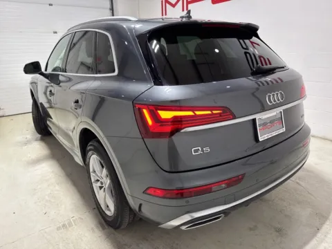 More photos of 2022 Audi Q5 45 S line Premium at Fishers Imports - North East, IN
