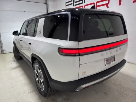 More photos of 2023 Rivian R1S Adventure at Fishers Imports - North East, IN