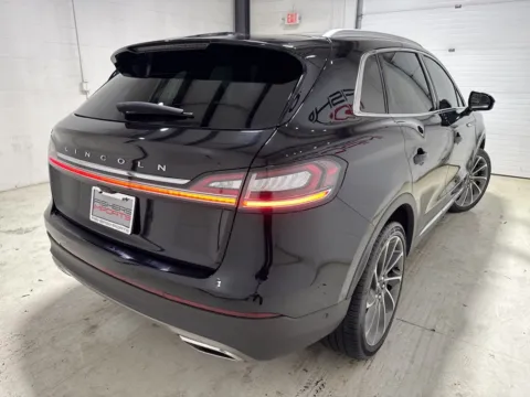 More photos of 2022 Lincoln Nautilus Reserve at Fishers Imports - North East, IN