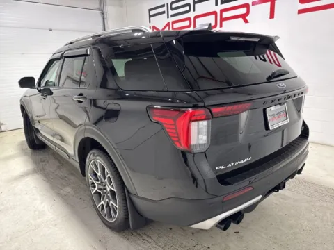 More photos of 2025 Ford Explorer Platinum at Fishers Imports - North East, IN