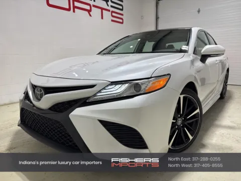 Green 2020 Toyota Camry XSE for sale in Fishers, IN