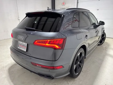 More photos of 2019 Audi SQ5 3.0T Prestige at Fishers Imports - North East, IN
