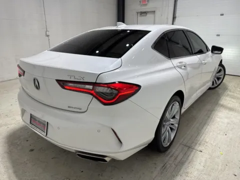 More photos of 2021 Acura TLX Technology Package at Fishers Imports - North East, IN