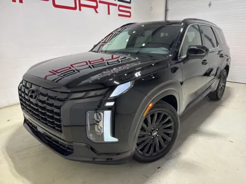 Photos of 2024 Hyundai Palisade Calligraphy Night Edition for sale in Fishers, IN at Fishers Imports - North East