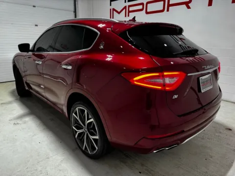 More photos of 2020 Maserati Levante GranLusso at Fishers Imports - North East, IN