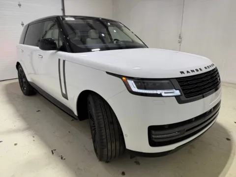 Another view of 2023 Land Rover Range Rover SE for sale in Fishers, IN at Fishers Imports - North East