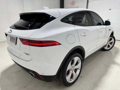 More photos of 2019 Jaguar E-PACE SE at Fishers Imports - North East, IN