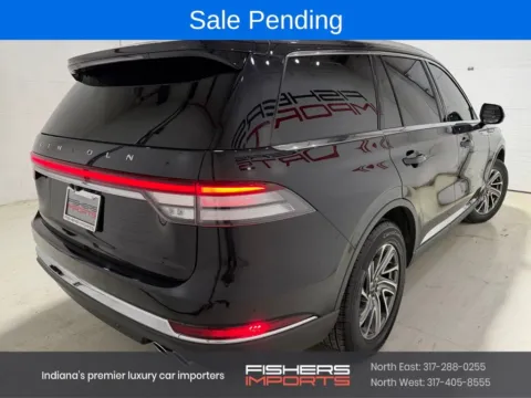 More photos of 2023 Lincoln Aviator Livery at Fishers Imports - North East, IN