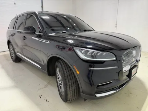 Another view of 2023 Lincoln Aviator Livery for sale in Fishers, IN at Fishers Imports - North East