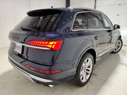 More photos of 2025 Audi Q7 55 Premium Plus at Fishers Imports - North East, IN