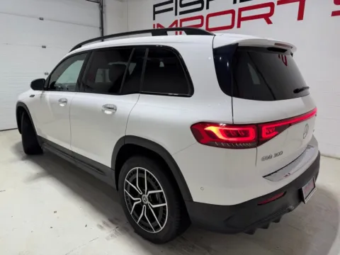 More photos of 2022 Mercedes-Benz EQB 300 at Fishers Imports - North East, IN