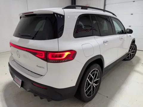 More photos of 2022 Mercedes-Benz EQB 300 at Fishers Imports - North East, IN