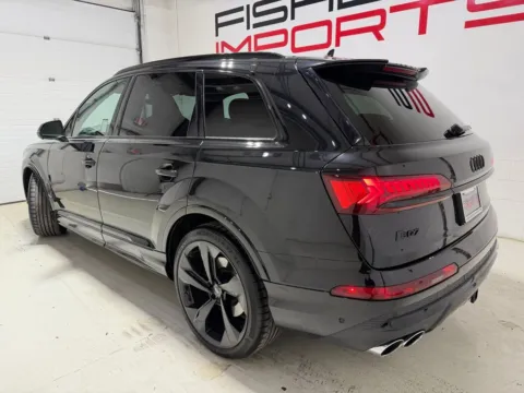More photos of 2024 Audi SQ7 Premium Plus at Fishers Imports - North East, IN