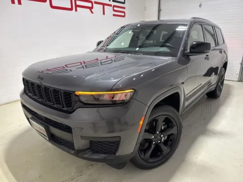 Photos of 2022 Jeep Grand Cherokee L Altitude for sale in Fishers, IN at Fishers Imports - North East