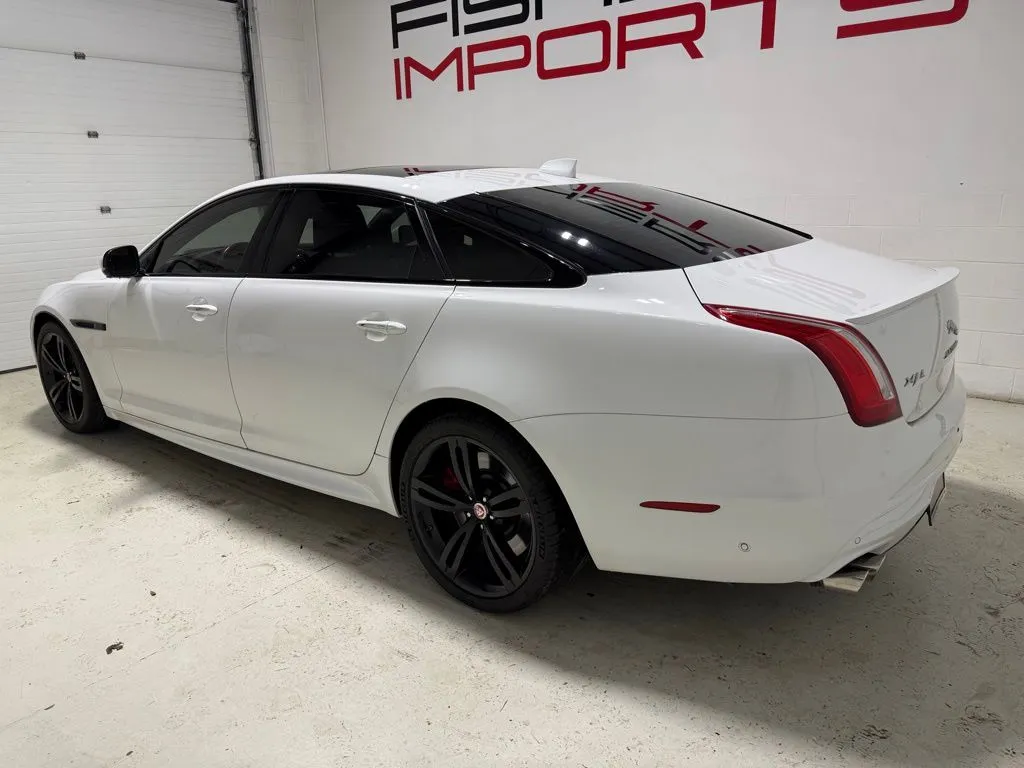 2016 Jaguar XJ R - Photo 7