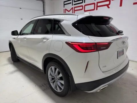 More photos of 2022 INFINITI QX50 LUXE at Fishers Imports - North East, IN