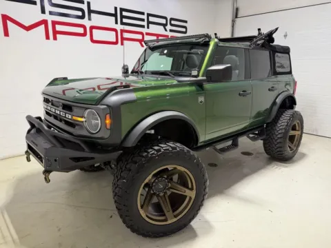 Photos of 2022 Ford Bronco Big Bend for sale in Fishers, IN at Fishers Imports - North East