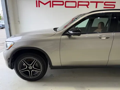 More photos of 2021 Mercedes-Benz GLC 300 at Fishers Imports - North East, IN