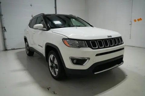More photos of 2019 Jeep Compass Limited at Fishers Imports - North East, IN