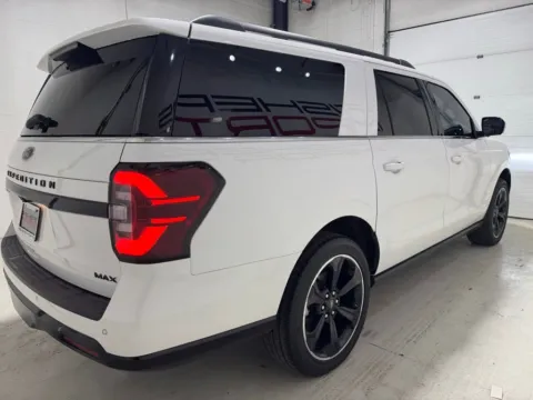 More photos of 2022 Ford Expedition Max Limited at Fishers Imports - North East, IN