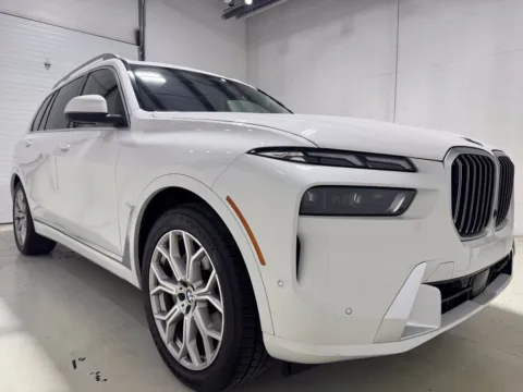 More photos of 2023 BMW X7 xDrive40i at Fishers Imports - North East, IN