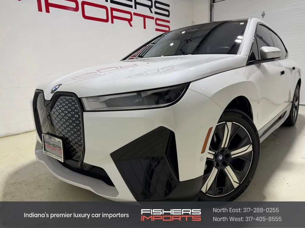 2023 BMW iX xDrive50's photo