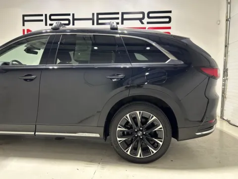More photos of 2024 Mazda CX-90 PHEV Premium at Fishers Imports - North East, IN