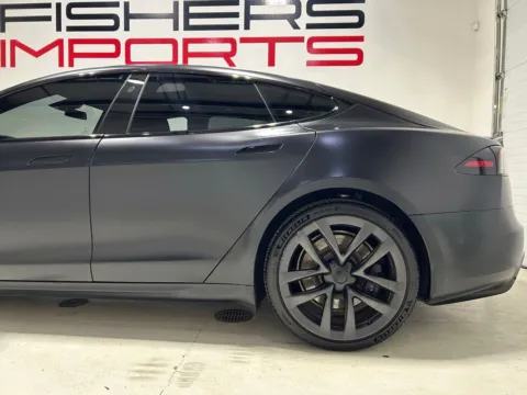 More photos of 2022 Tesla Model S Plaid at Fishers Imports - North East, IN