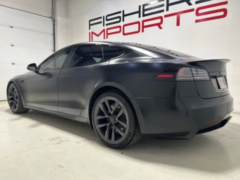 More photos of 2022 Tesla Model S Plaid at Fishers Imports - North East, IN