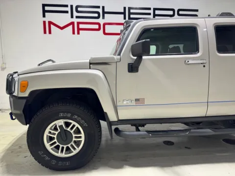Another view of 2006 Hummer H3 for sale in Fishers, IN at Fishers Imports - North East