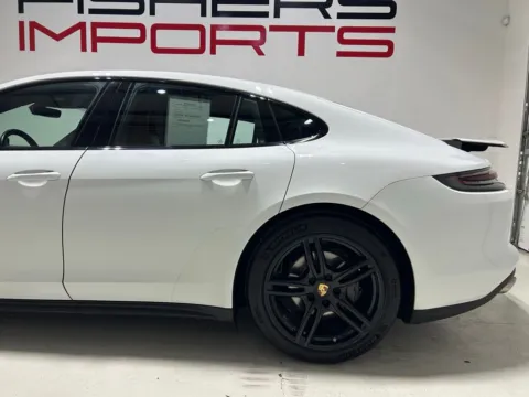 More photos of 2018 Porsche Panamera 4S at Fishers Imports - North East, IN