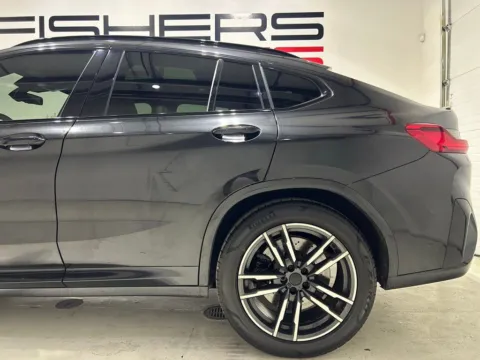 More photos of 2022 BMW X4 M at Fishers Imports - North East, IN