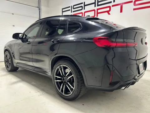 More photos of 2022 BMW X4 M at Fishers Imports - North East, IN