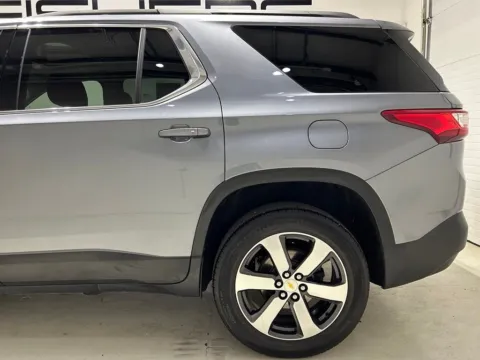More photos of 2021 Chevrolet Traverse LT Leather at Fishers Imports - North East, IN