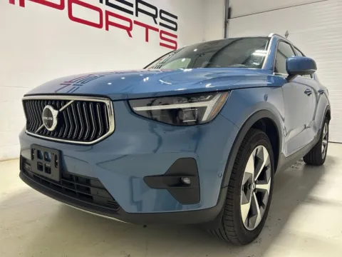 Photos of 2024 Volvo XC40 B5 Plus Bright Theme for sale in Fishers, IN at Fishers Imports - North East