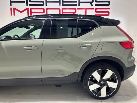 More photos of 2023 Volvo XC40 Recharge Pure Electric Ultimate at Fishers Imports - North East, IN