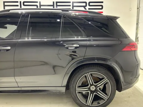 More photos of 2026 Mercedes-Benz GLE 580 at Fishers Imports - North East, IN