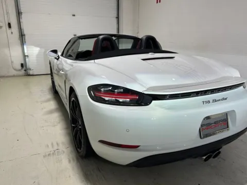 More photos of 2019 Porsche 718 Boxster at Fishers Imports - North East, IN