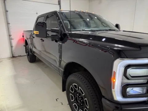 More photos of 2026 Ford F-250SD Platinum at Fishers Imports - North East, IN