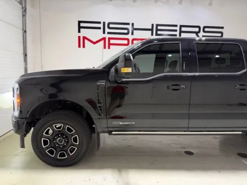 More photos of 2026 Ford F-250SD Platinum at Fishers Imports - North East, IN
