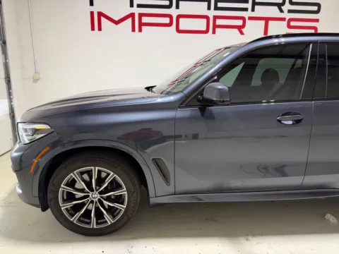 More photos of 2022 BMW X5 xDrive40i at Fishers Imports - North East, IN