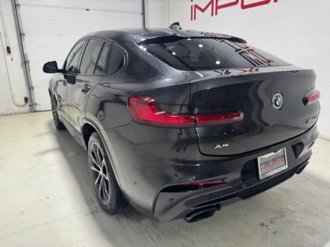 More photos of 2021 BMW X4 M40i at Fishers Imports - North East, IN