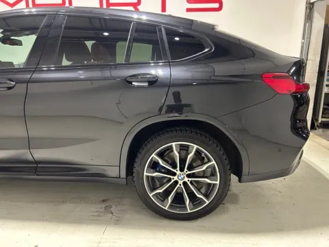 More photos of 2019 BMW X4 M40i at Fishers Imports - North East, IN