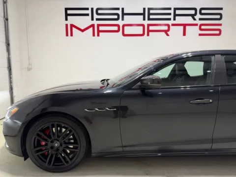 More photos of 2022 Maserati Ghibli Modena Q4 at Fishers Imports - North East, IN