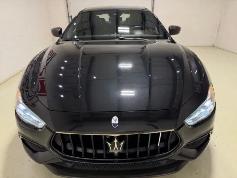 More photos of 2022 Maserati Ghibli Modena Q4 at Fishers Imports - North East, IN