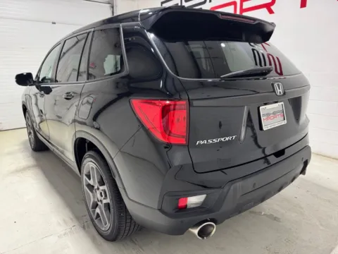 More photos of 2022 Honda Passport EX-L at Fishers Imports - North East, IN