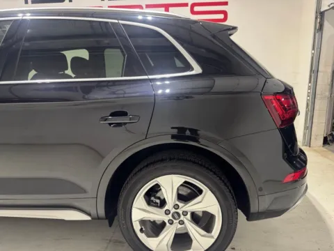 More photos of 2023 Audi Q5 45 S line Prestige at Fishers Imports - North East, IN