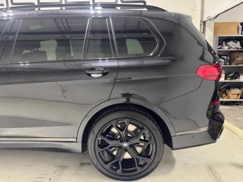 More photos of 2020 BMW X7 M50i at Fishers Imports - North East, IN